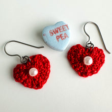Load image into Gallery viewer, Pearl Heart Dangles
