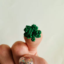 Load image into Gallery viewer, Four-Leaf Clover Studs