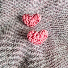 Load image into Gallery viewer, Tiny Heart Studs