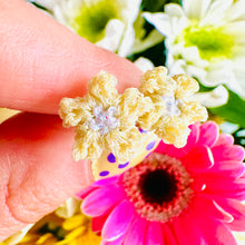 Load image into Gallery viewer, Yellow Tiny Pearlescent Flower