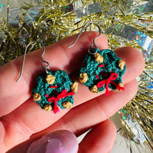 Load image into Gallery viewer, Wreath Dangle Earrings