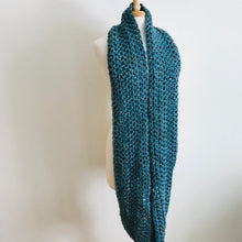 Load image into Gallery viewer, Blue Speckle Oversized Infinity Scarf
