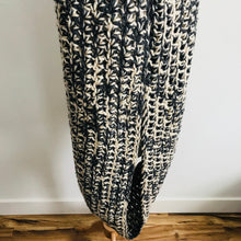 Load image into Gallery viewer, Gray + Cream Thick Blanket Infinity Scarf
