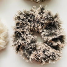 Load image into Gallery viewer, Faux Fur Scrunchies
